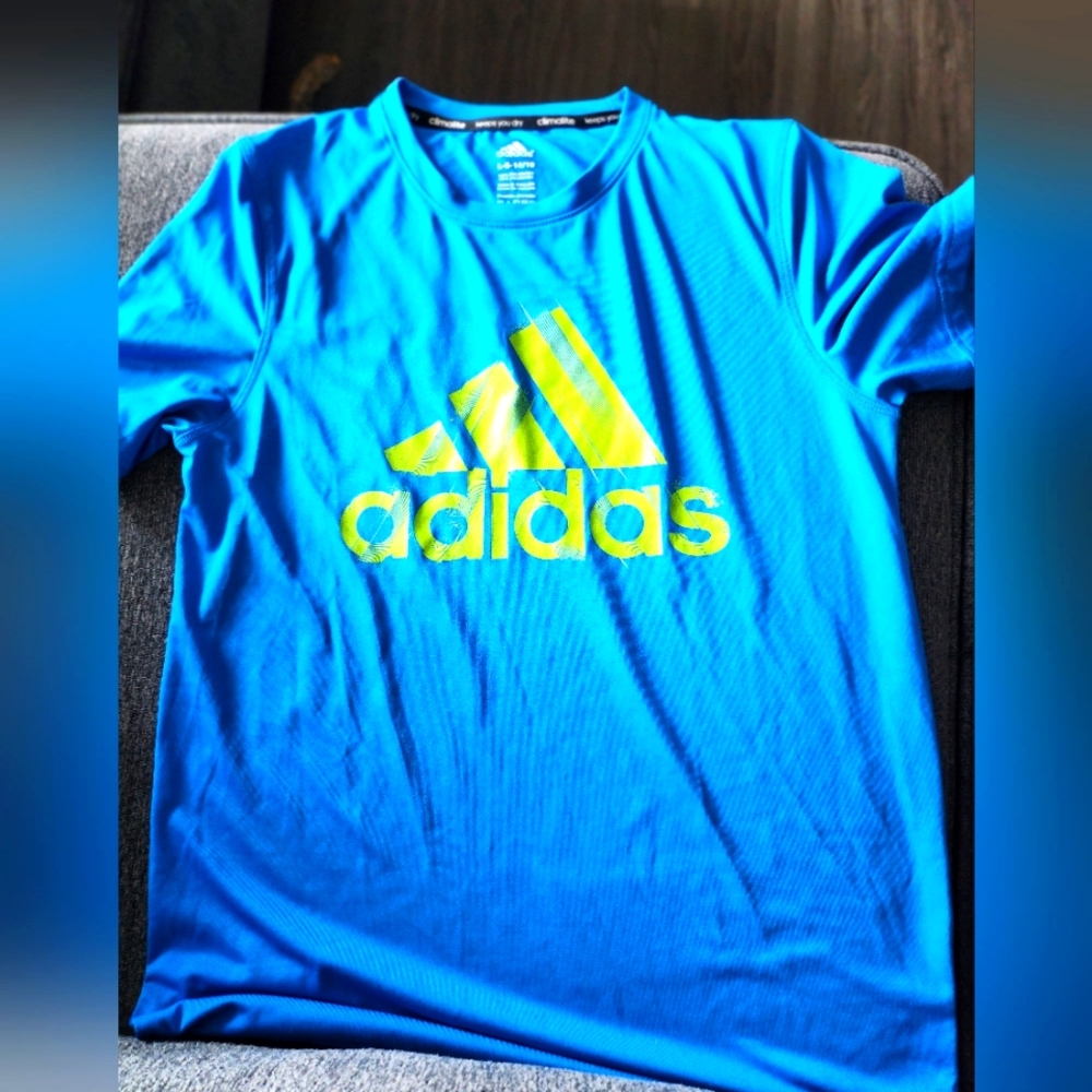 NWOT Adidas Boys Clamatlite Performance Shirt
